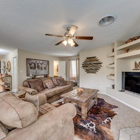 Ruidoso Home With Patio, Walk To Restaurants! Esterno foto