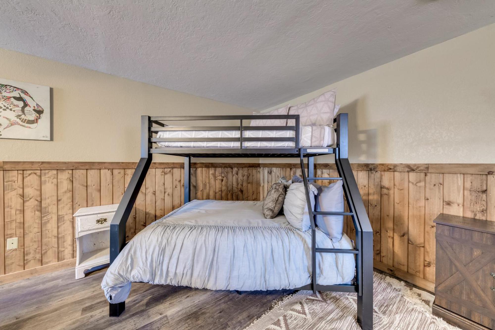 Ruidoso Home With Patio, Walk To Restaurants! Esterno foto