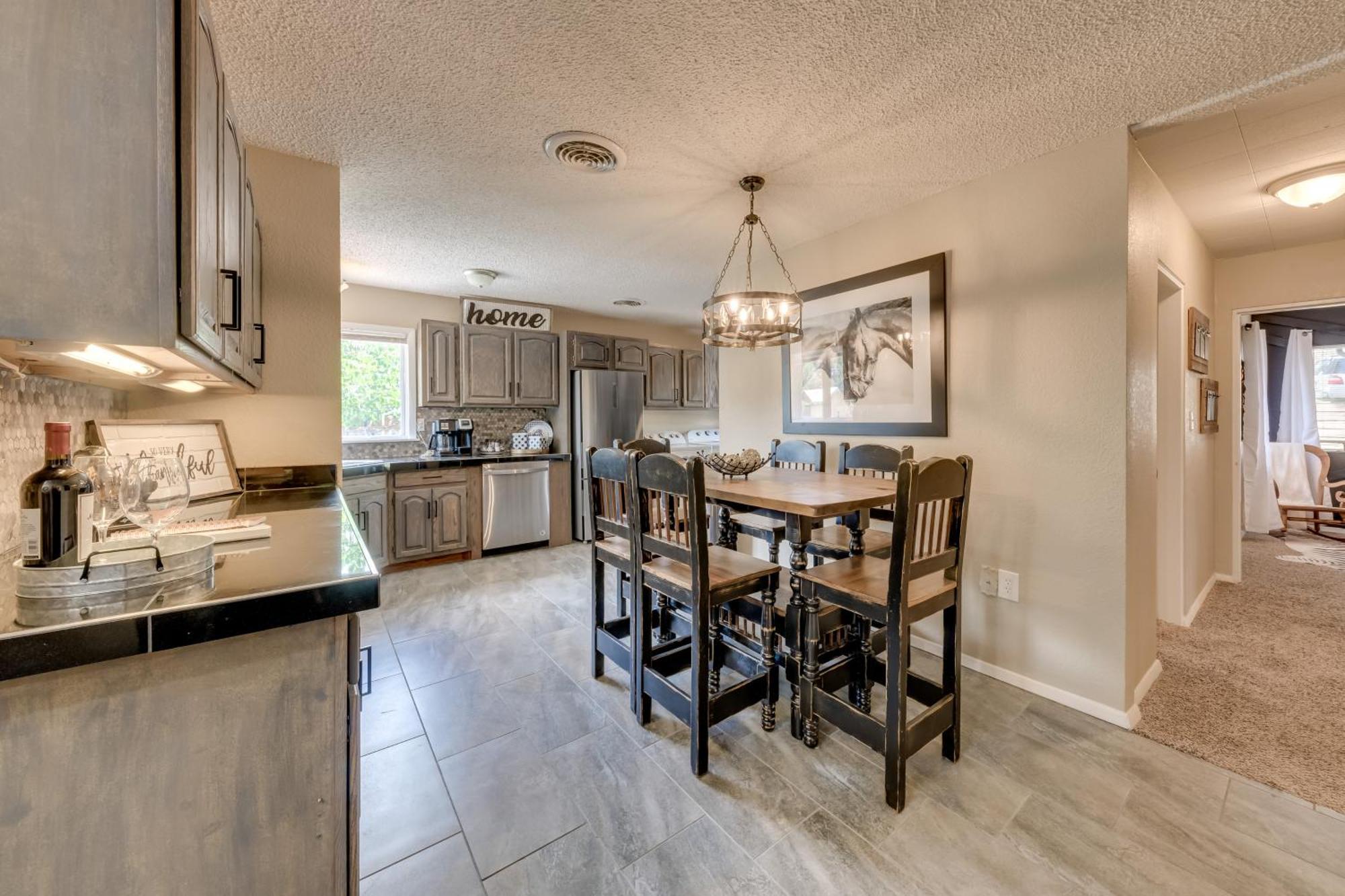 Ruidoso Home With Patio, Walk To Restaurants! Esterno foto